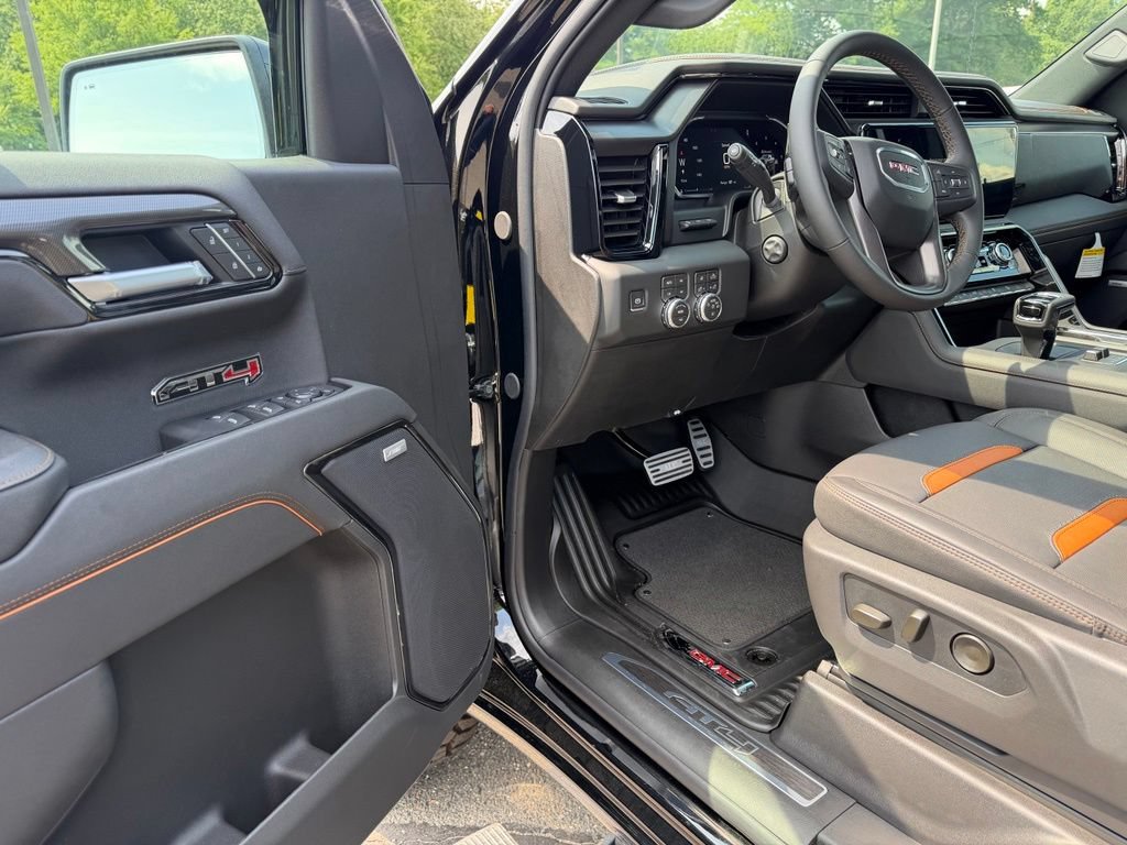 New 2026 GMC Sierra 1500 AT4 w/ Technology Package AWD/4WD image 23