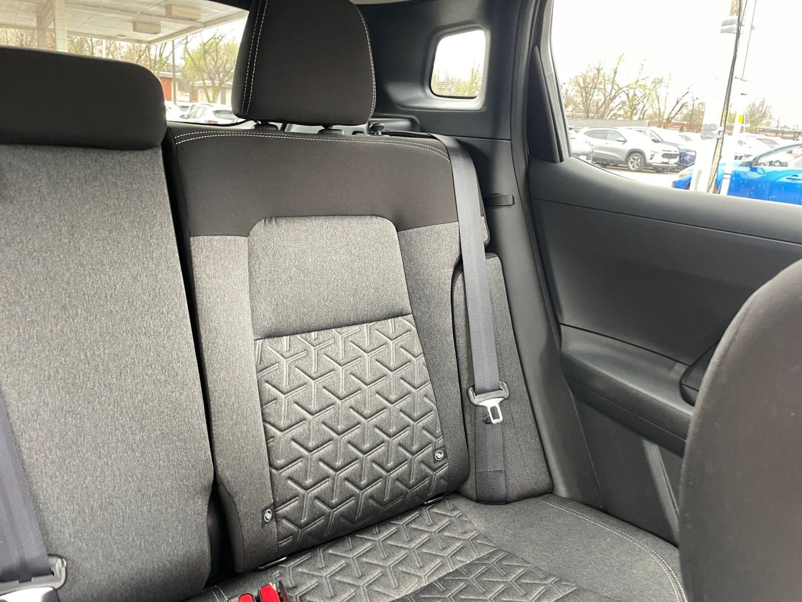 Used 2025 Nissan Kicks SV image 35