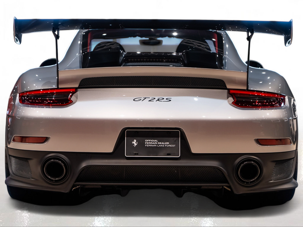 Used 2018 Porsche 911 GT2 RS RWD image 11