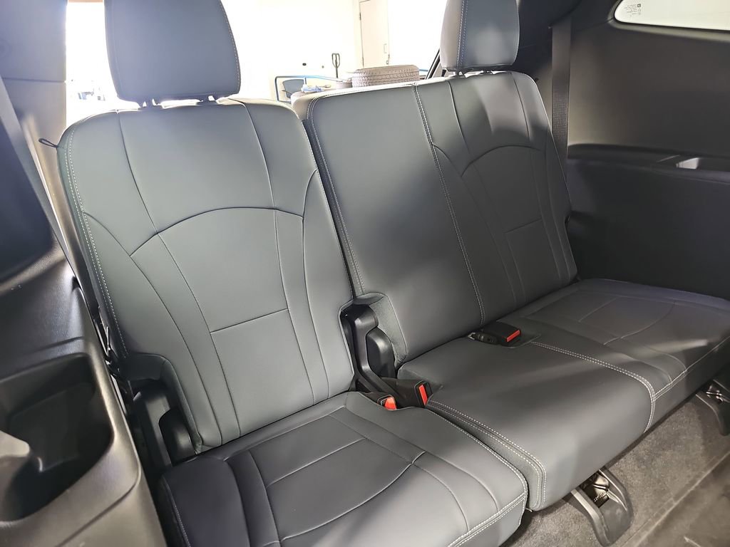Certified 2023 Buick Enclave Essence w/ Trailering Package, 5000 lbs. AWD/4WD image 15