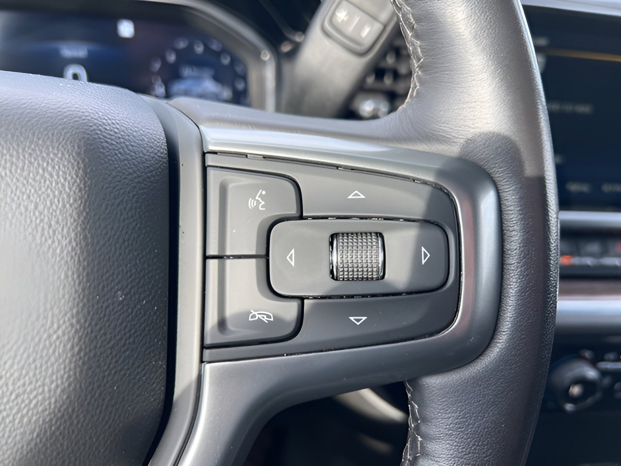 Used 2022 Chevrolet Silverado 1500 LT image 18