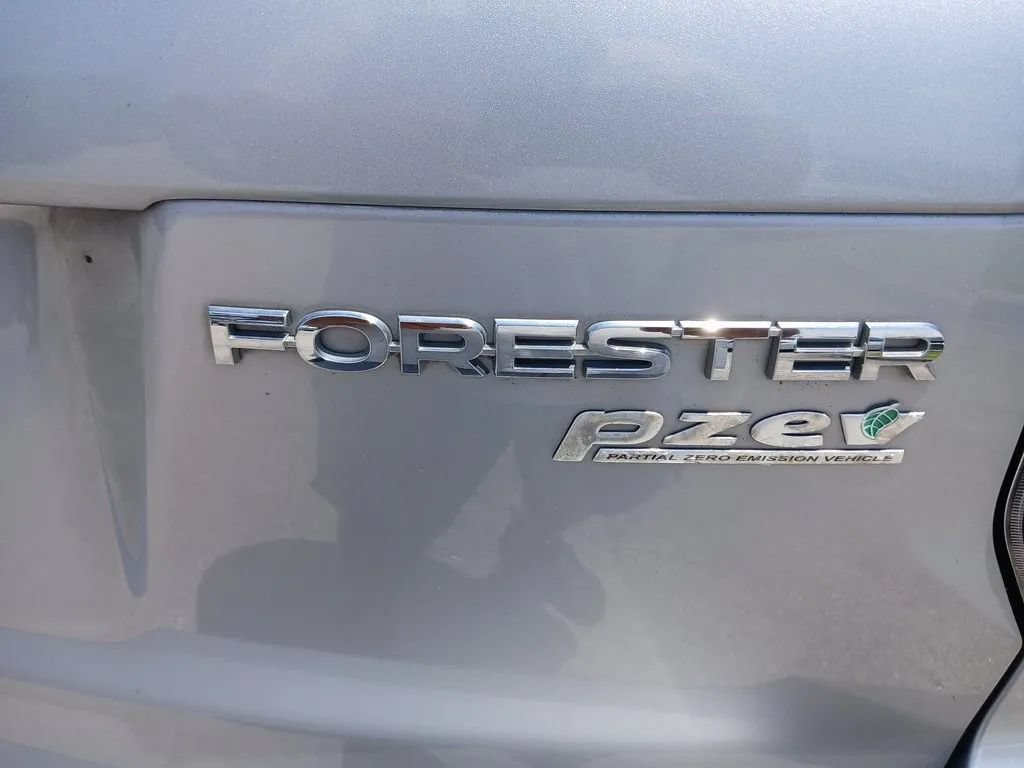 Used 2017 Subaru Forester 2.5i Limited AWD/4WD image 38