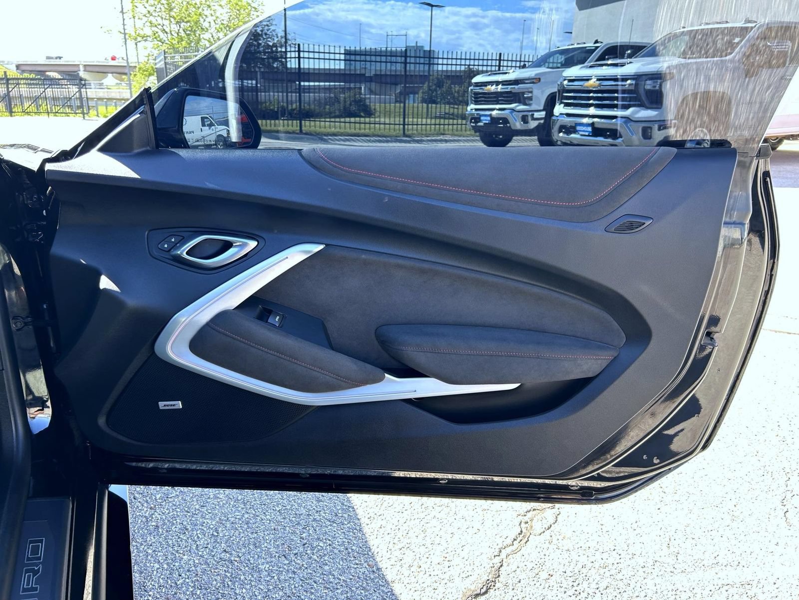 Used 2021 Chevrolet Camaro ZL1 w/ LPO, ZL1 Protection Package RWD image 12