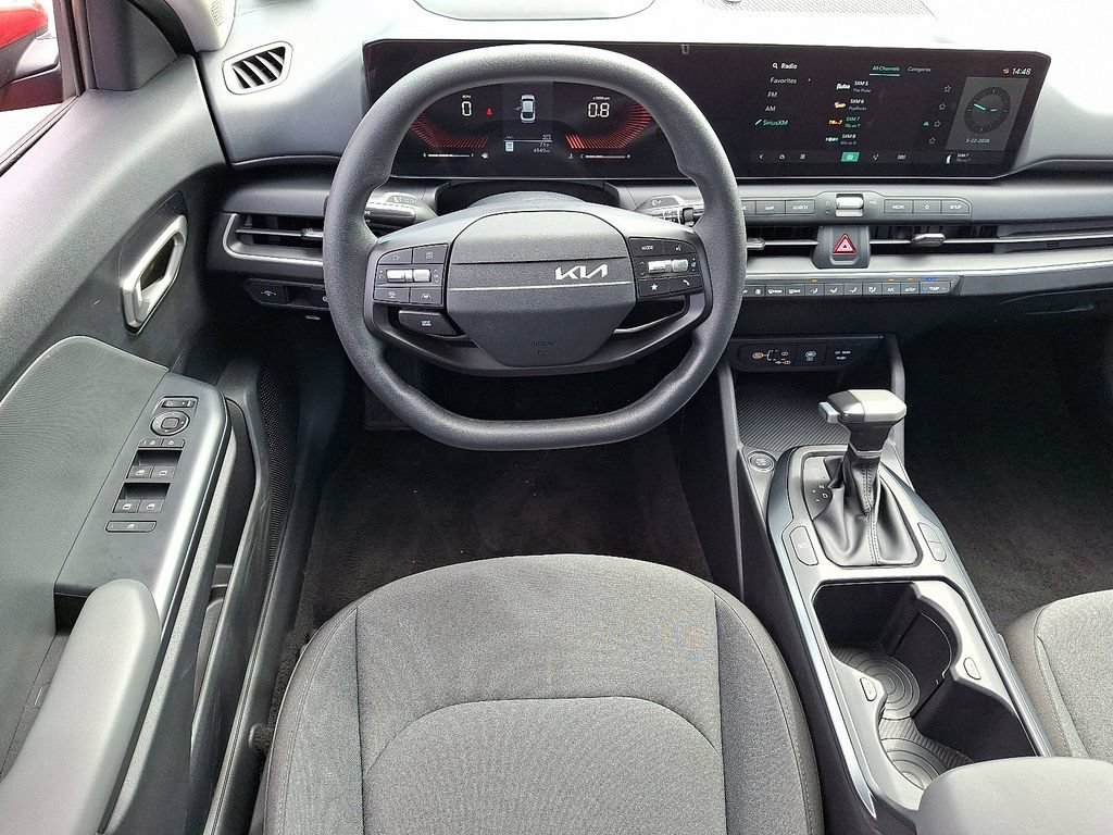 Used 2025 Kia K4 FWD image 12