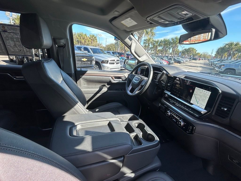 Used 2025 GMC Sierra 1500 SLT image 24