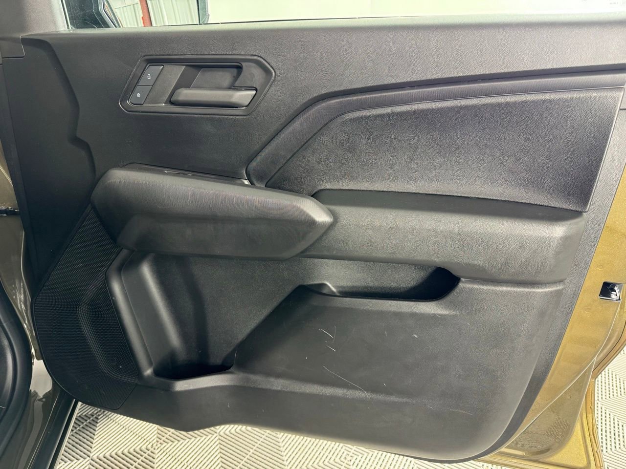 Used 2023 Chevrolet Colorado W/T image 30