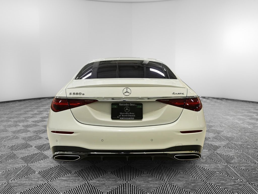Certified 2024 Mercedes-Benz S 580e 4MATIC Sedan image 4