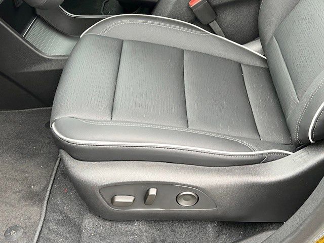 New 2025 Buick Enclave Sport Touring w/ Power Package FWD image 34