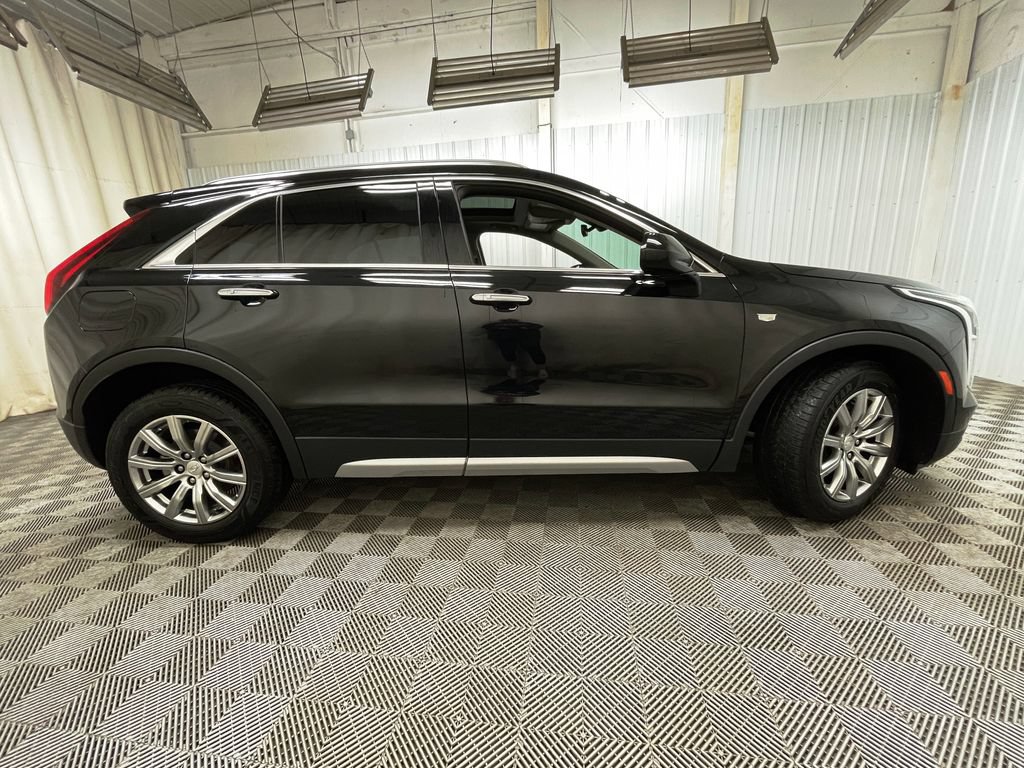 Certified 2020 Cadillac XT4 Premium Luxury w/ Driver Awareness Package AWD/4WD image 24
