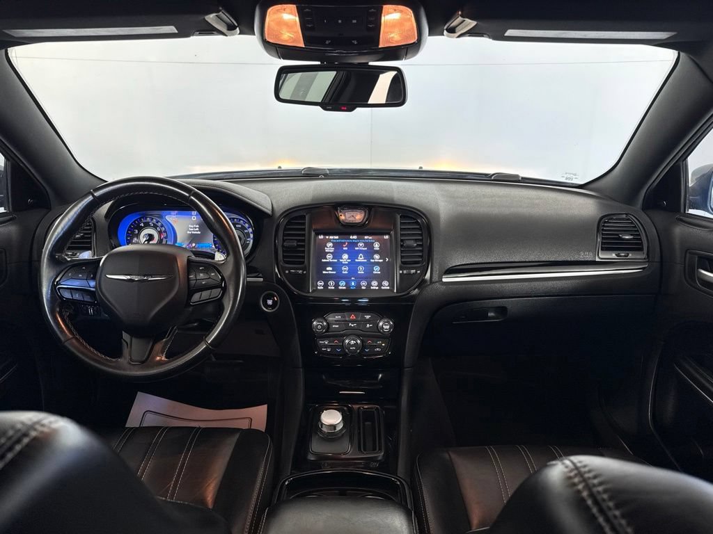 Used 2018 Chrysler 300 S w/ 300S Premium Group AWD/4WD image 36