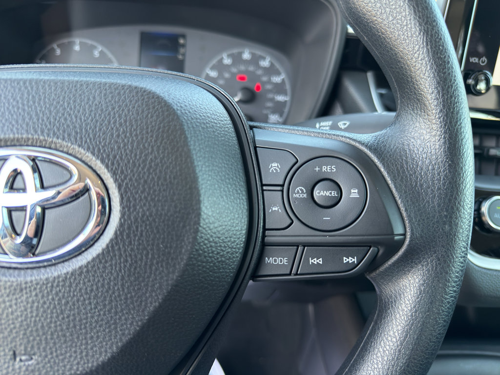 Used 2024 Toyota Corolla LE image 19