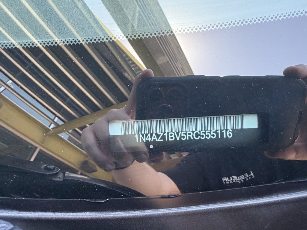 Used 2024 Nissan Leaf S FWD image 41