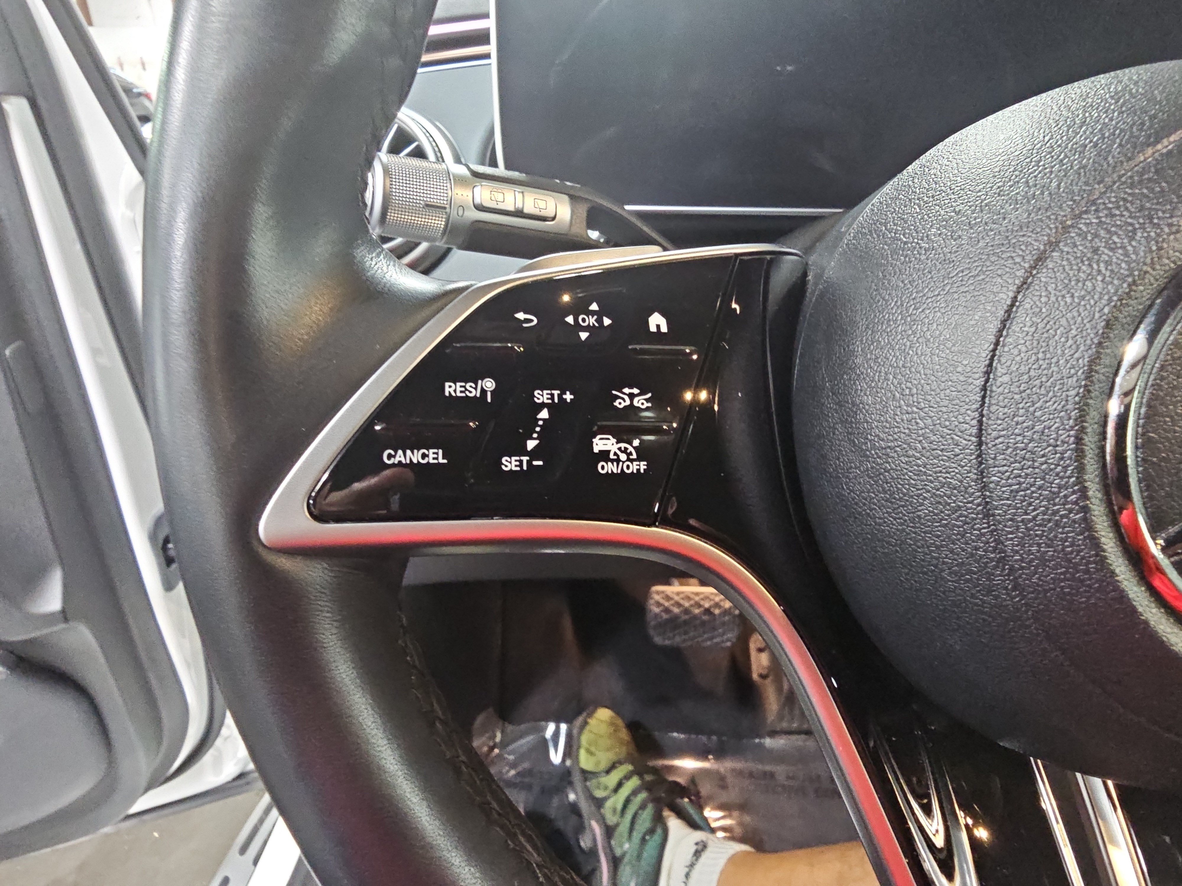 Certified 2023 Mercedes-Benz EQS 450+ SUV image 18