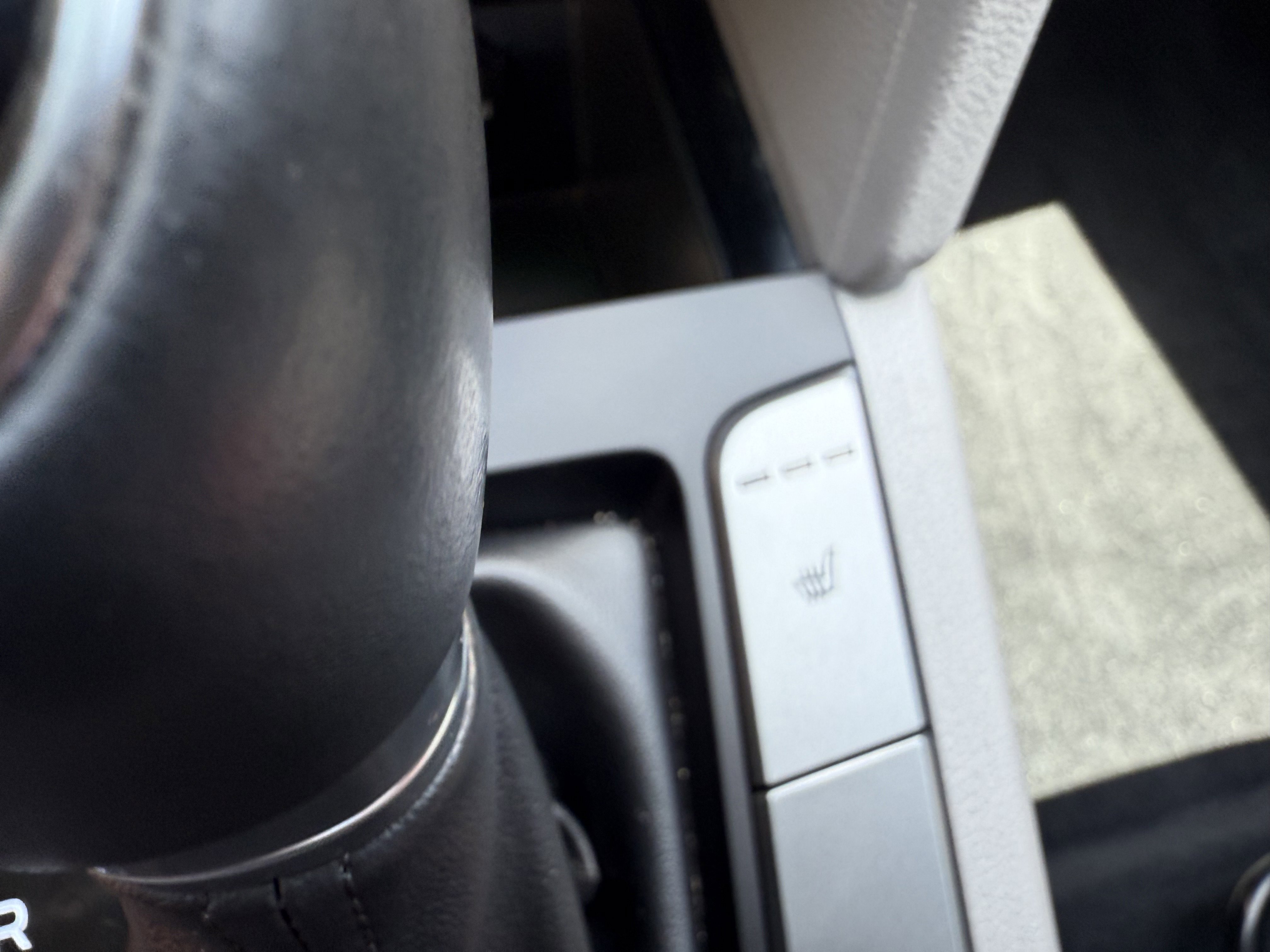 Used 2018 Hyundai Elantra Value Edition FWD image 16