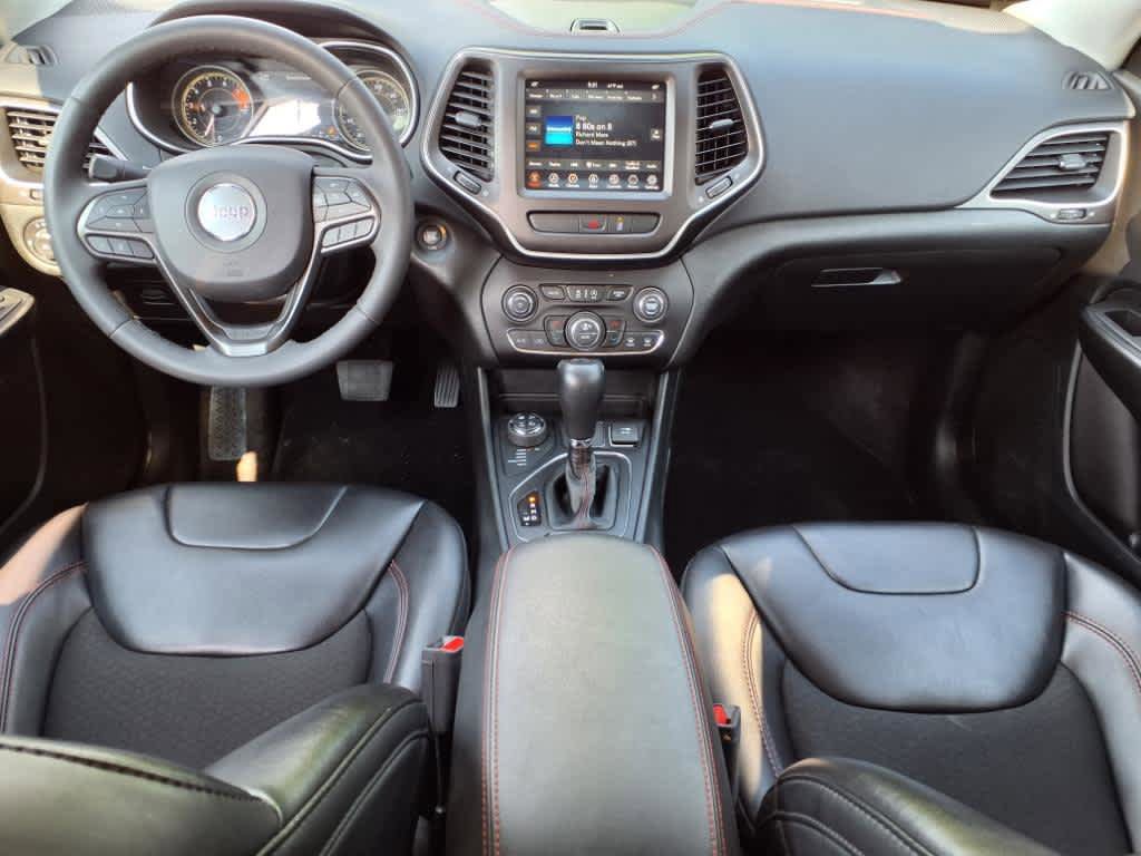 Used 2022 Jeep Cherokee Trailhawk w/ Comfort/Convenience Group image 10