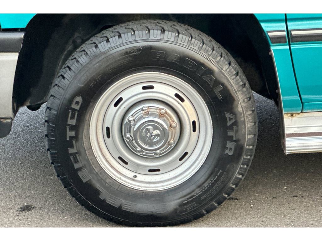 Used 1997 Dodge Ram 2500 Truck ST image 23