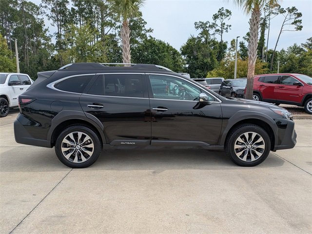 Used 2024 Subaru Outback Touring image 2