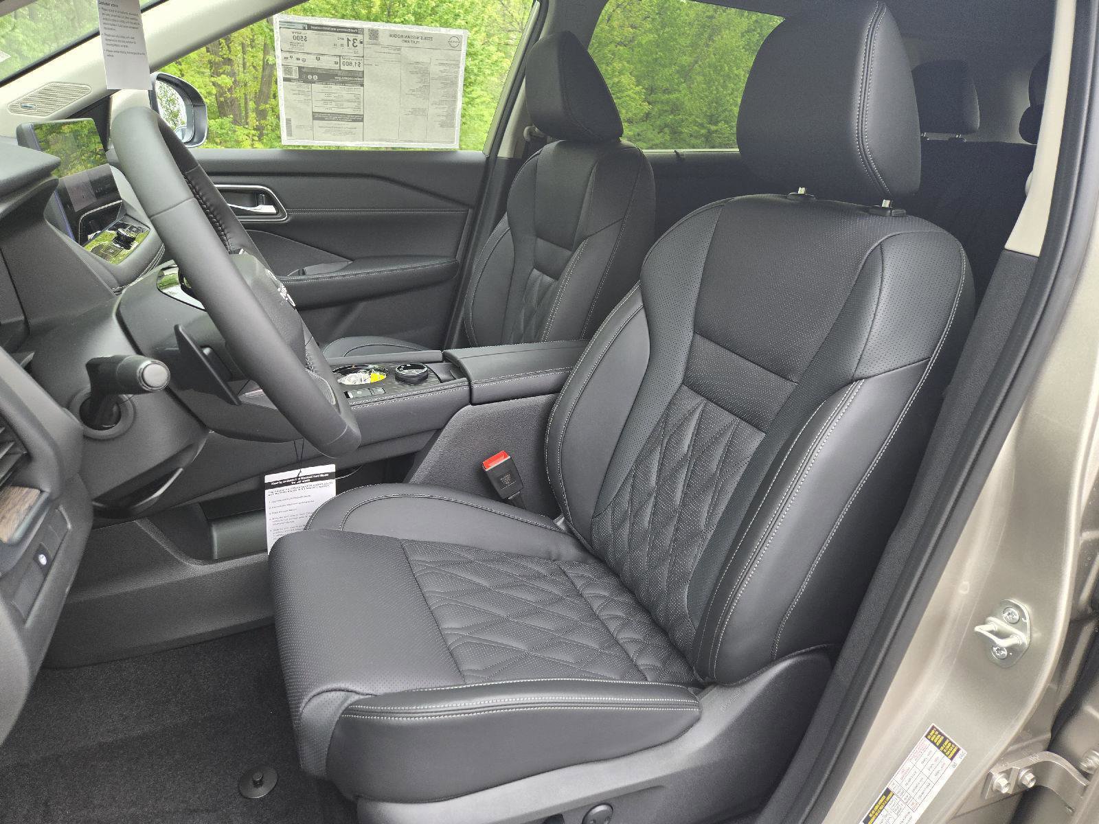 New 2026 Nissan Rogue Platinum AWD/4WD image 10