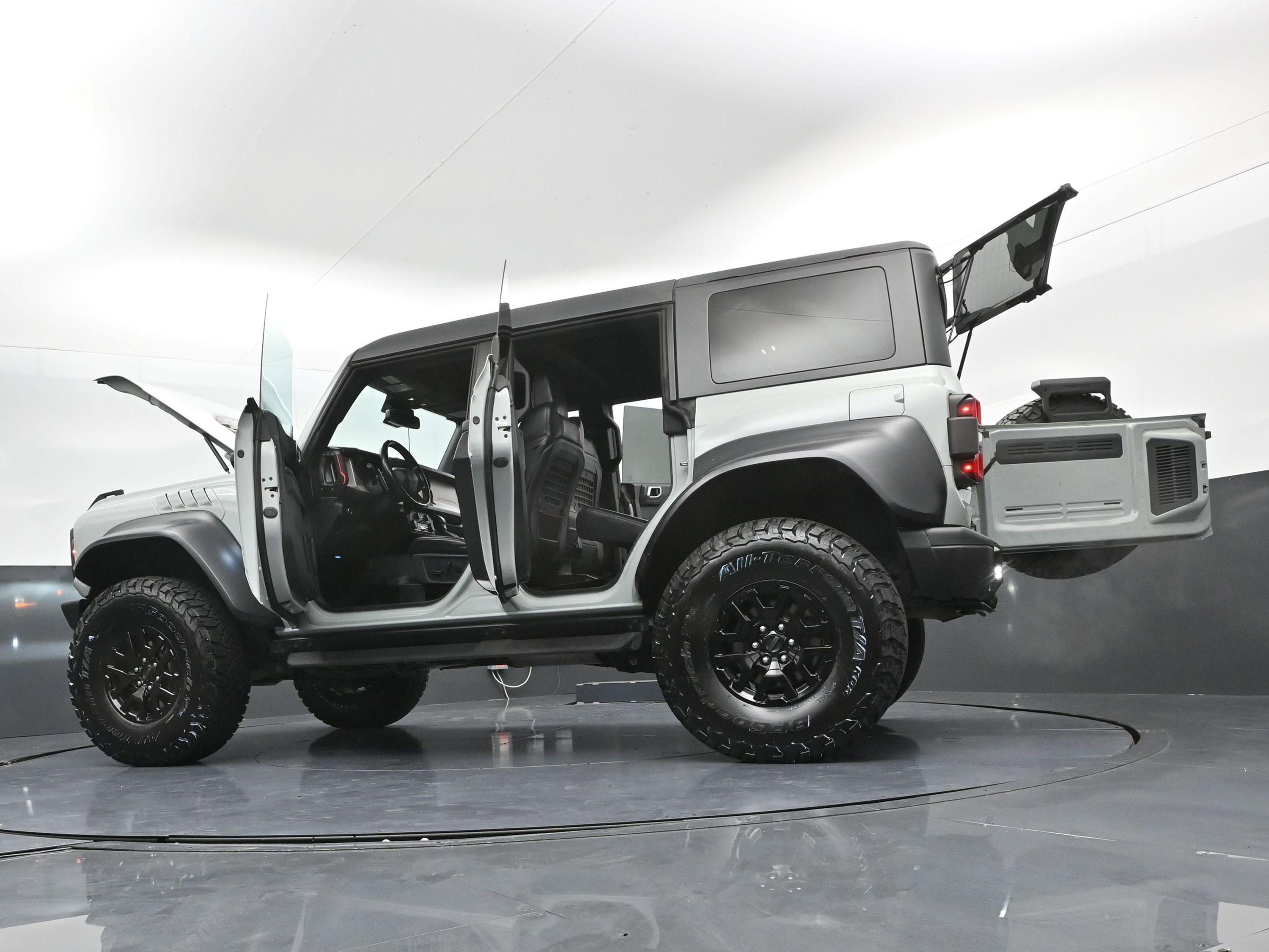 Used 2022 Ford Bronco Raptor image 49