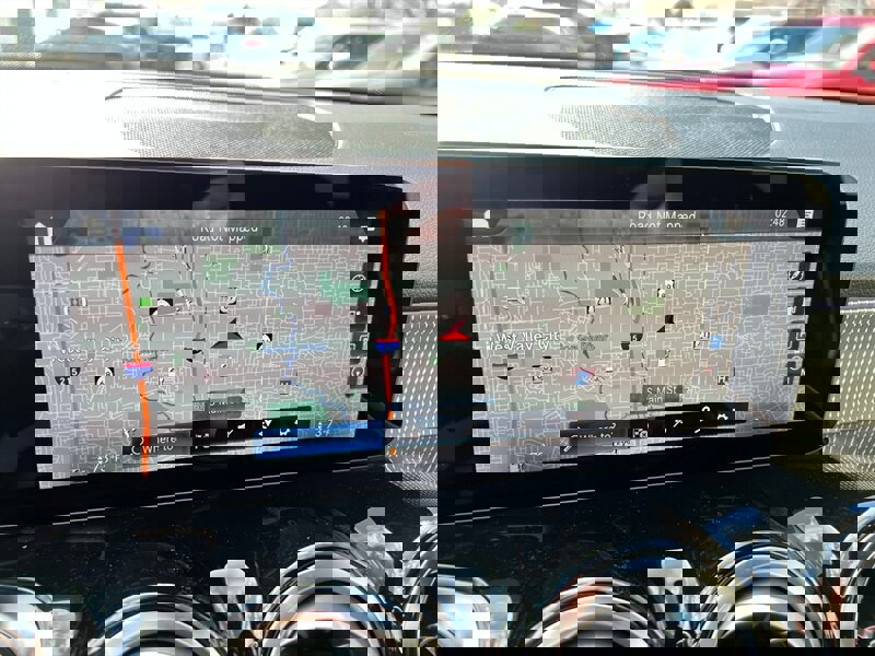 Used 2023 Mercedes-Benz EQB 300 4MATIC image 37