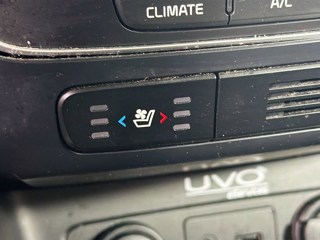 Used 2015 Kia Sorento EX w/ EX V6 Touring Package image 20