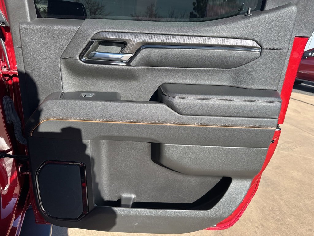 Used 2023 GMC Sierra 1500 AT4 w/ Technology Package image 26