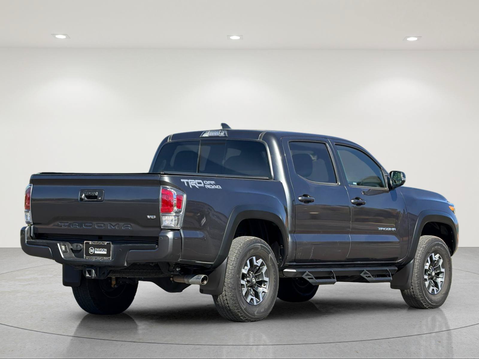 Used 2020 Toyota Tacoma TRD Off-Road w/ Technology Package RWD image 5