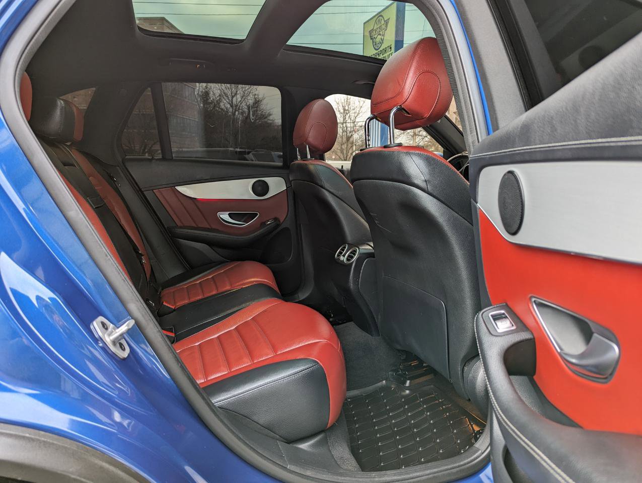 Used 2022 Mercedes-Benz GLC 43 AMG 4MATIC w/ Multimedia Package Lite image 39