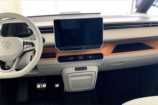 New 2025 Volkswagen ID. Buzz 1st Edition image 8