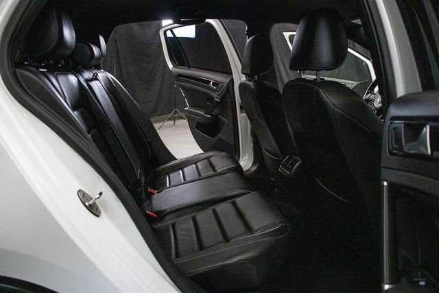 Used 2019 Volkswagen Golf R 4-Door image 17