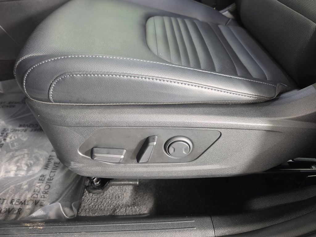 Certified 2024 Kia Sportage SX FWD image 9
