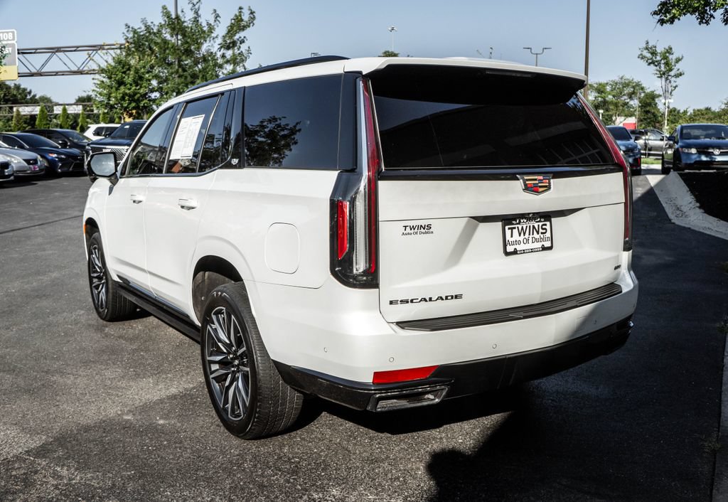 Used 2022 Cadillac Escalade Sport w/ Touring Package AWD/4WD image 37
