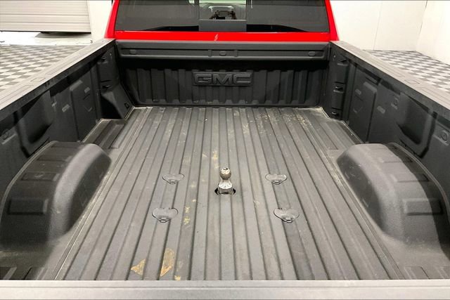 Used 2023 GMC Sierra 3500 SLT w/ SLT Convenience Package AWD/4WD image 34