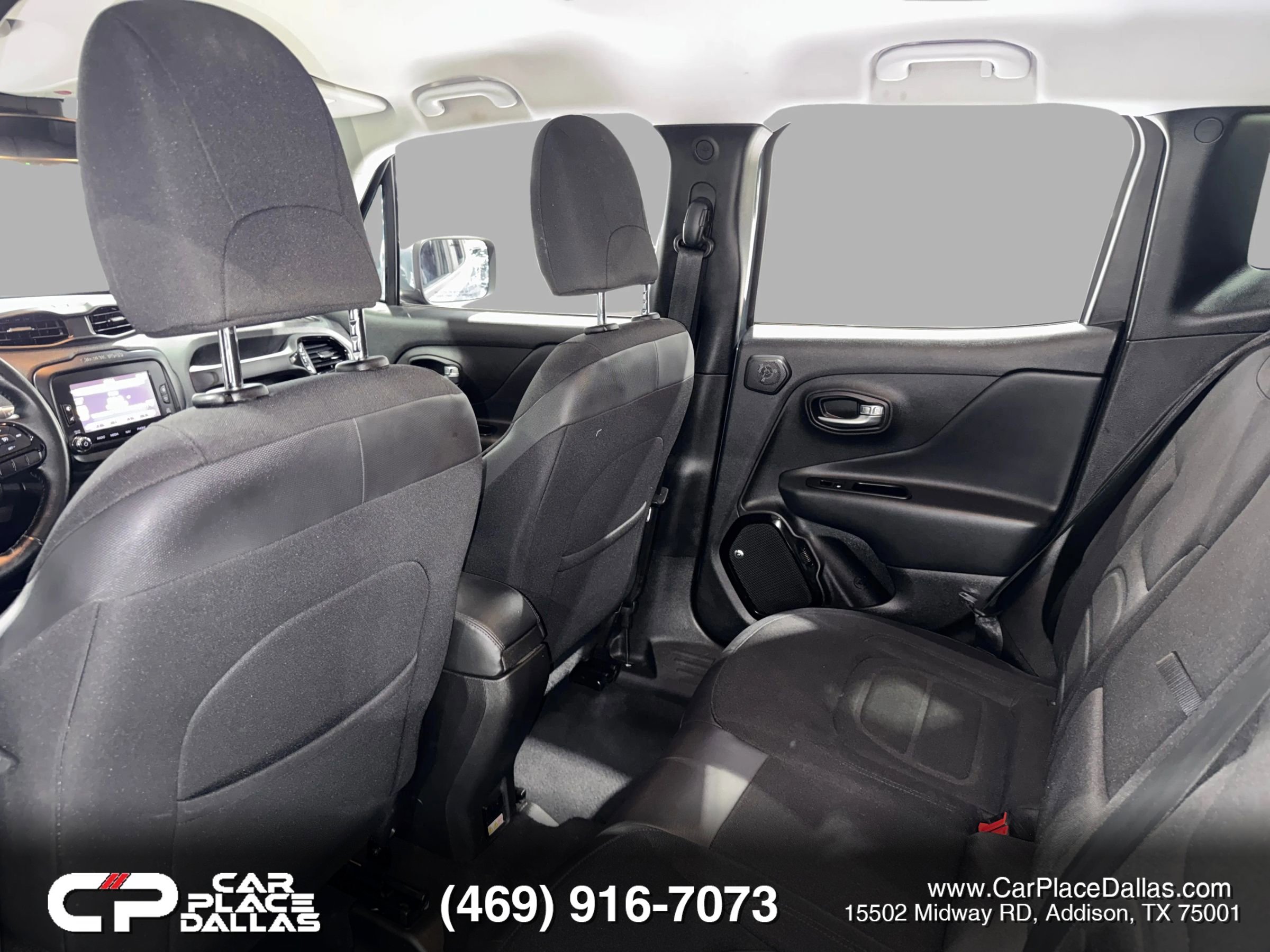 Used 2017 Jeep Renegade Altitude image 19