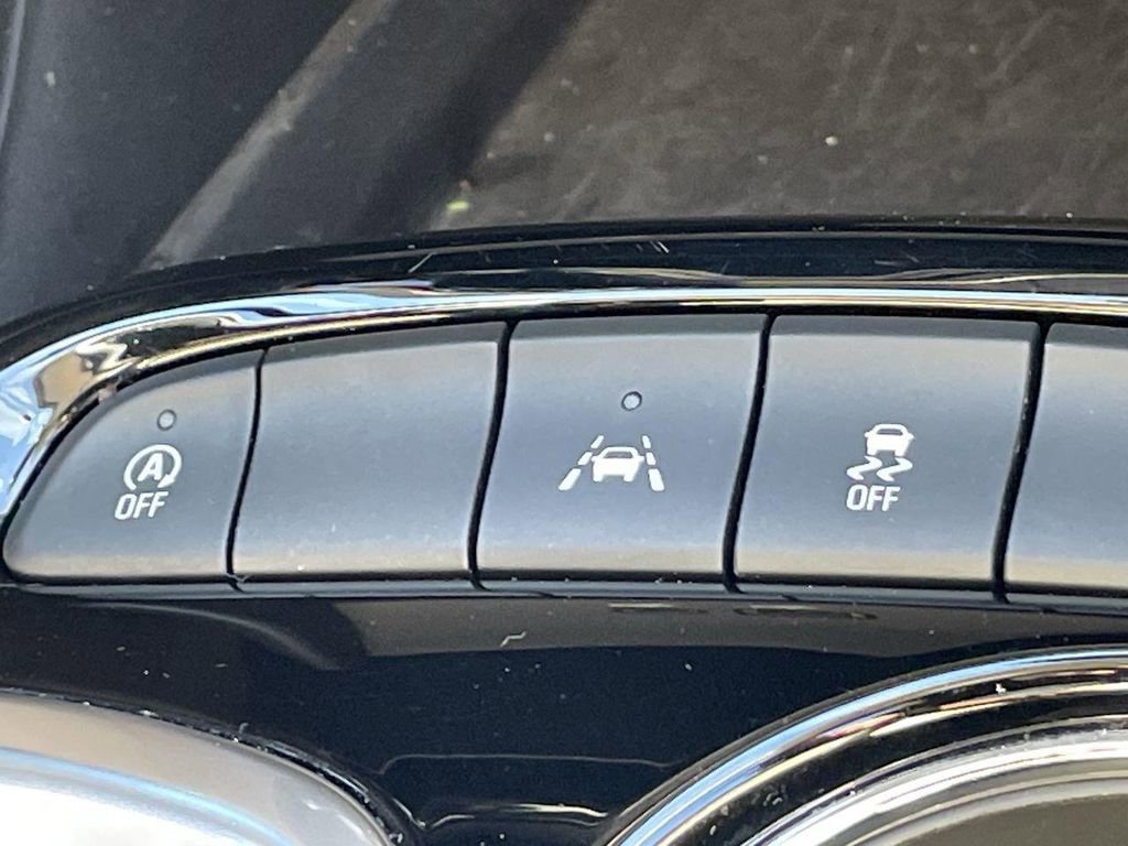 Certified 2024 Buick Encore GX Sport Touring image 36