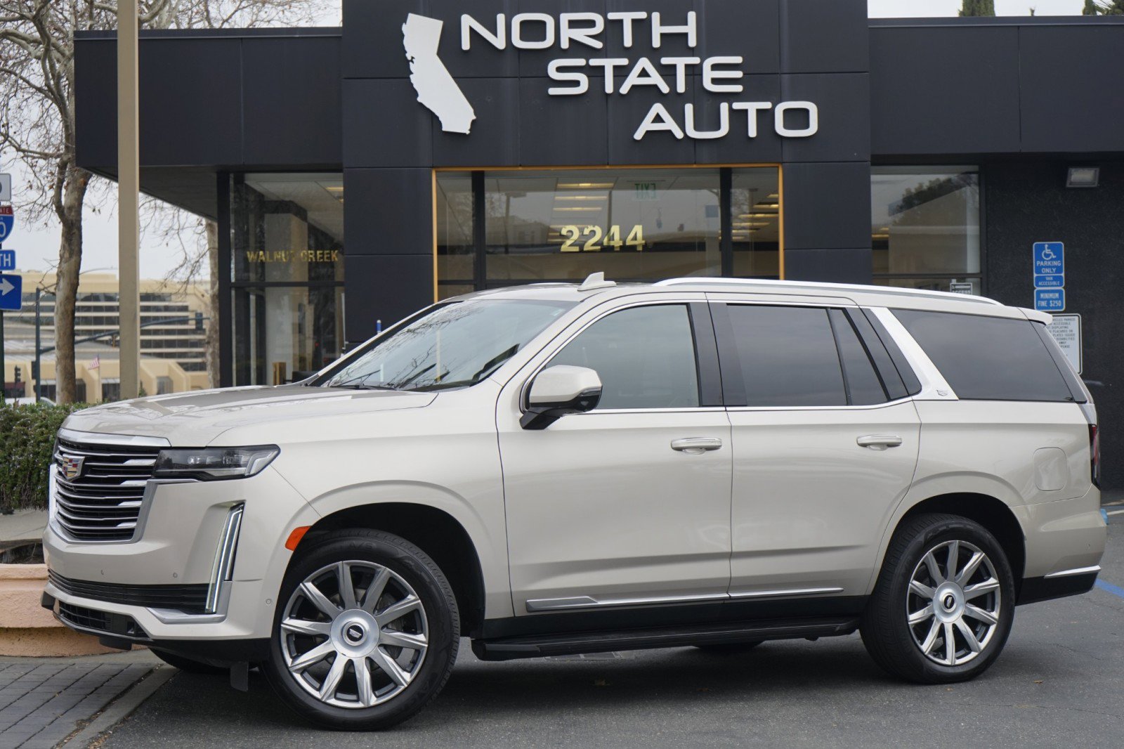 Used 2021 Cadillac Escalade Premium Luxury Platinum