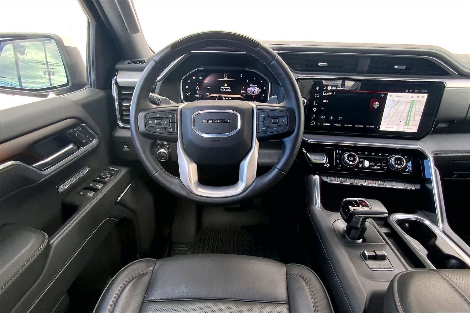 Used 2026 GMC Sierra 1500 Denali w/ Technology Package AWD/4WD image 14