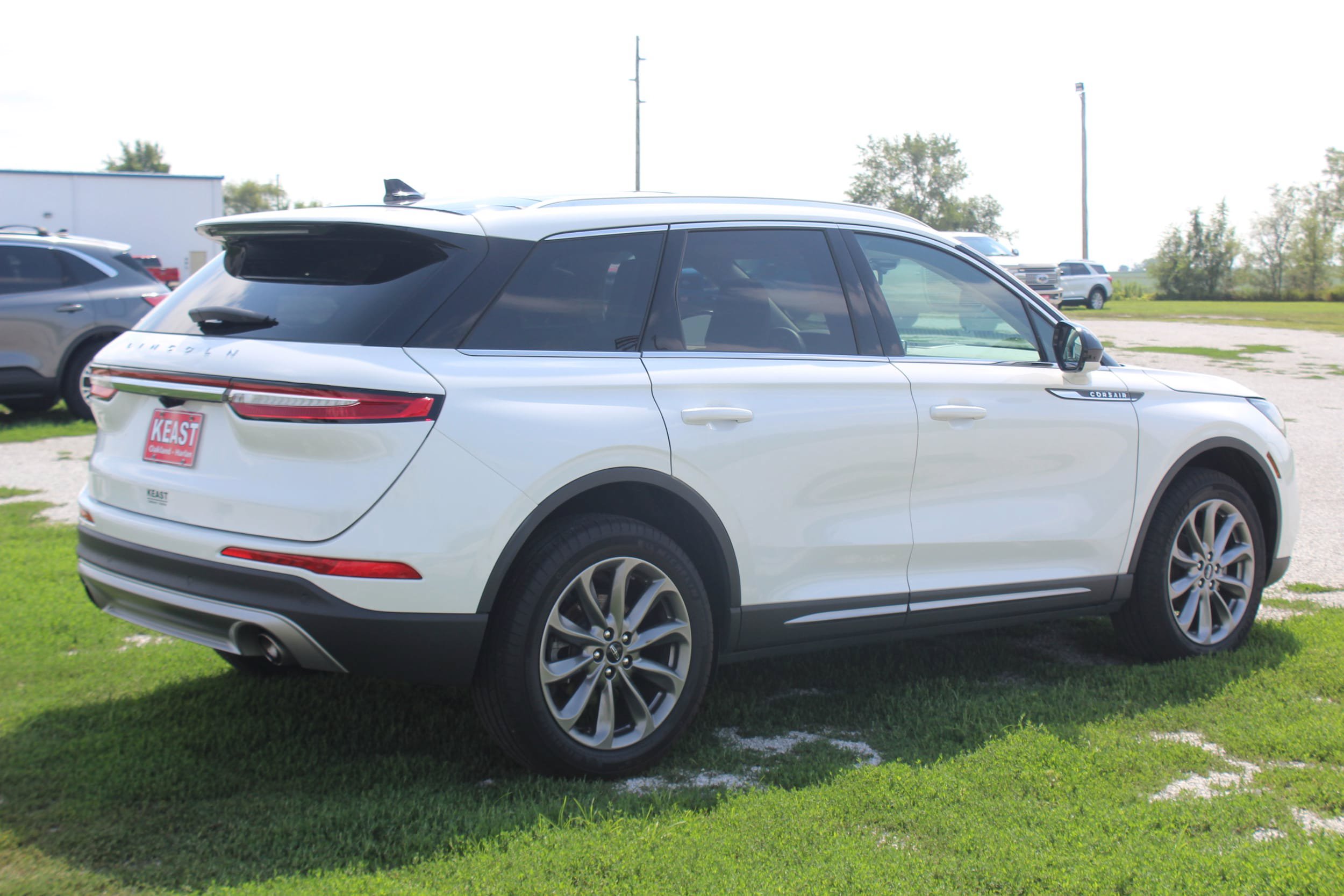 Used 2022 Lincoln Corsair AWD w/ Premium Package image 5