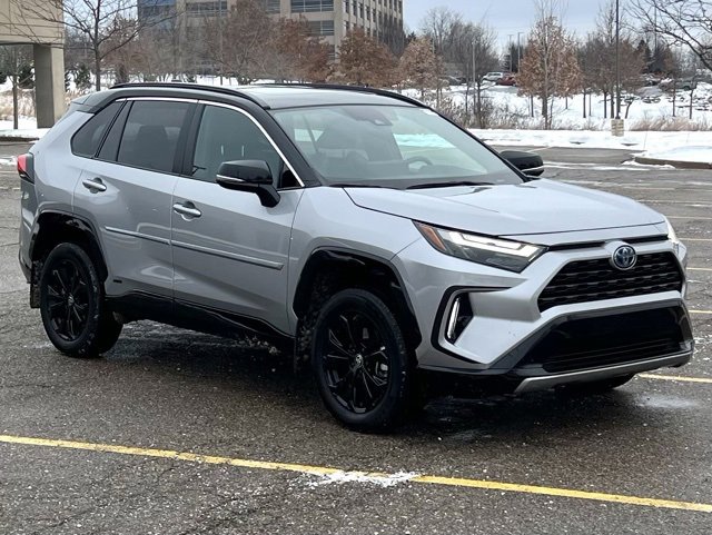 Used 2024 Toyota RAV4 XSE image 9