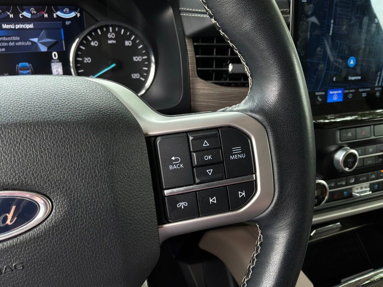 Used 2024 Ford Expedition Limited AWD/4WD image 37