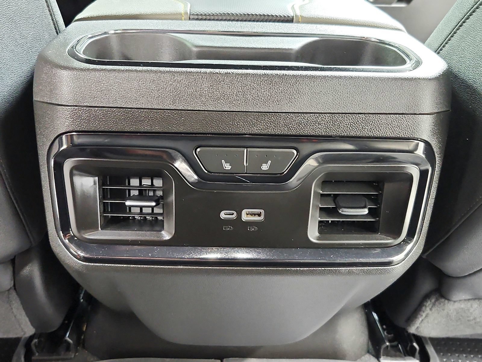 Used 2024 Chevrolet Silverado 2500 ZR2 w/ Technology Package AWD/4WD image 44