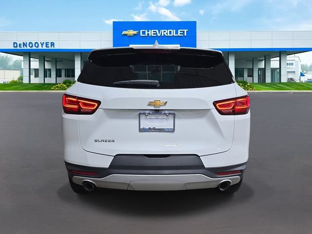 New 2025 Chevrolet Blazer LT FWD image 8