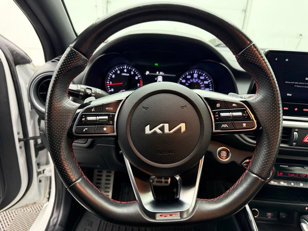 Used 2023 Kia Forte GT FWD image 19