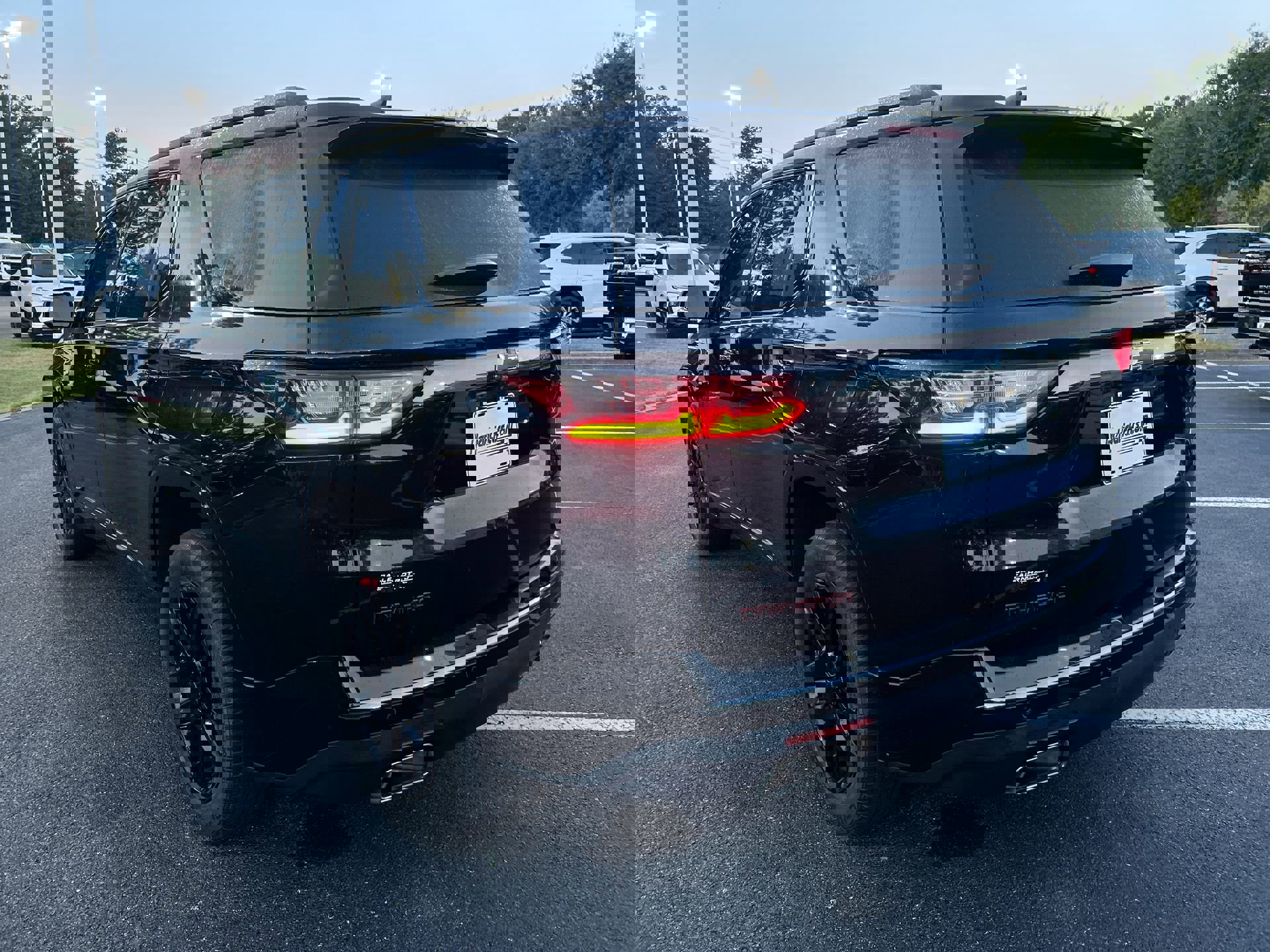 Used 2019 Chevrolet Traverse Premier w/ Redline Edition image 7