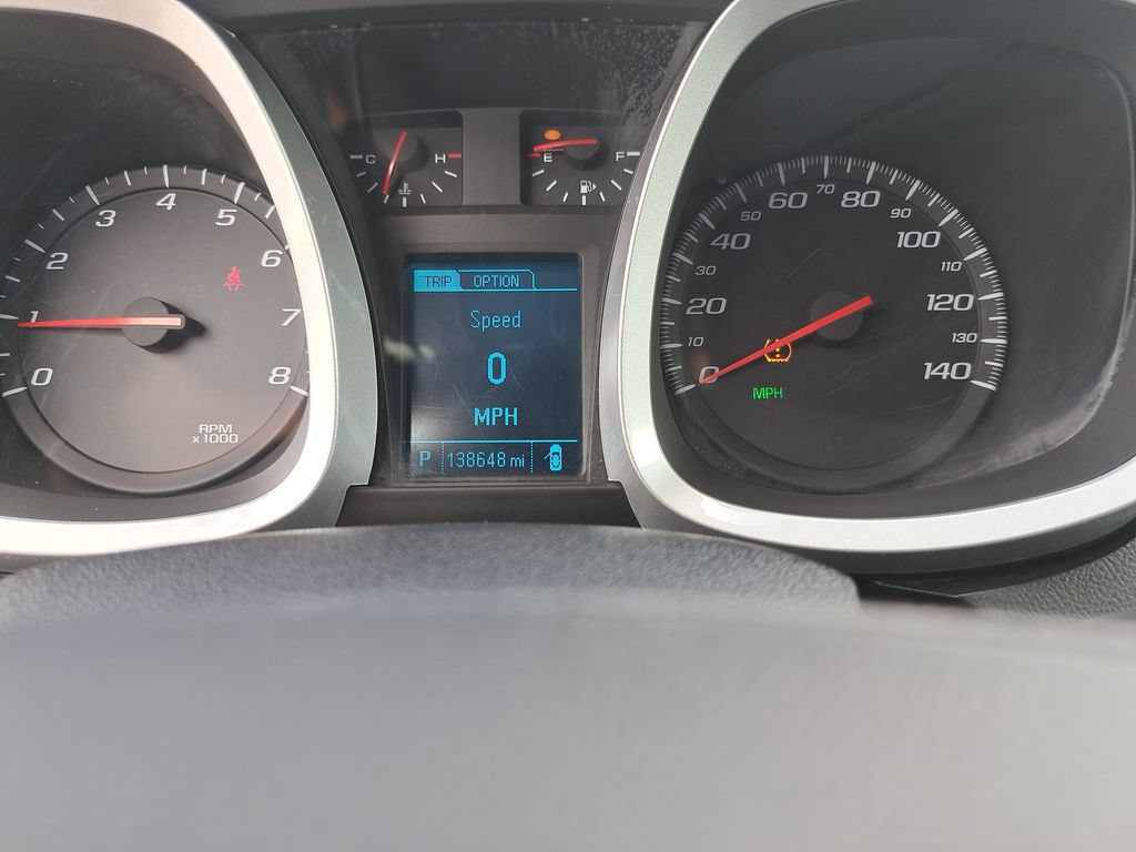 Used 2017 Chevrolet Equinox Premier w/ Enhanced Convenience Package FWD image 19