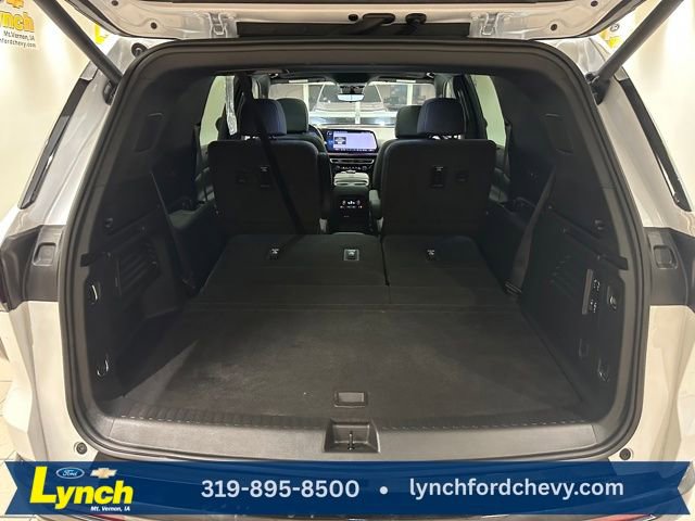 Used 2024 Chevrolet Traverse RS w/ LPO, Floor Liner Package image 26