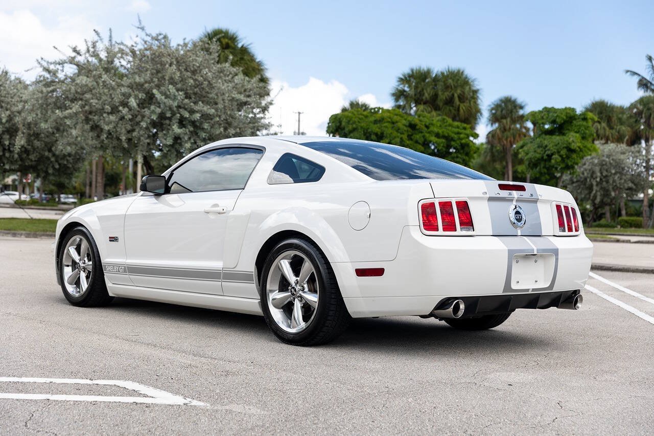 Used 2007 Ford Mustang GT RWD image 6