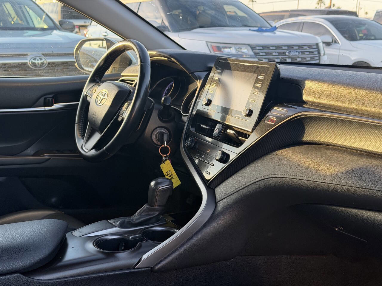 Used 2021 Toyota Camry SE image 29