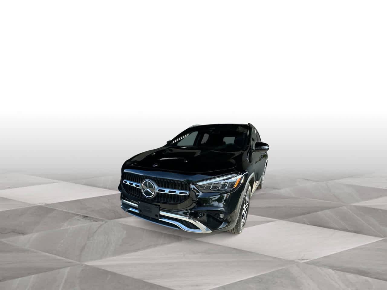 Used 2025 Mercedes-Benz GLA 250 4MATIC w/ Winter Package image 4