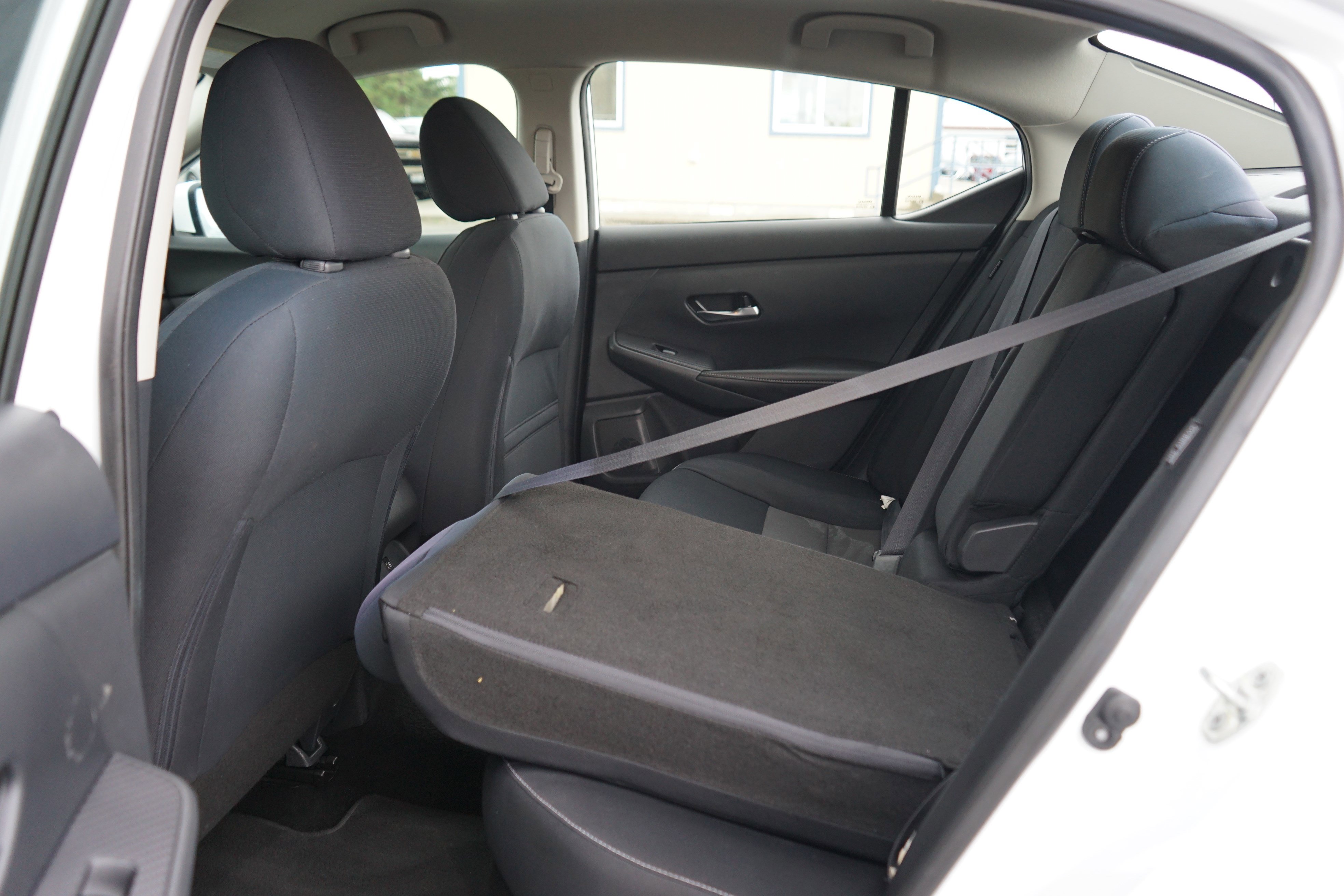 Used 2021 Nissan Sentra SV image 25